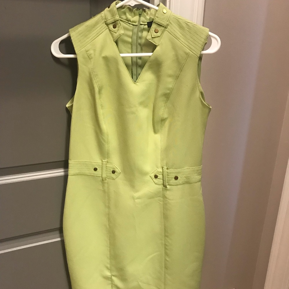 Sharagano green tapered dress